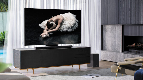 Samsung Q800T QLED 8K UHD HDR Smart TV - Image 2